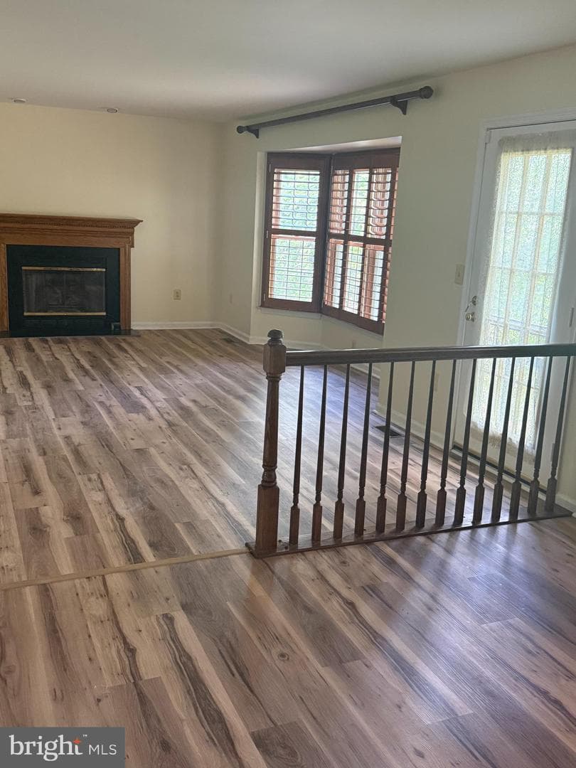 5404 Lakevale Terrace photo 17