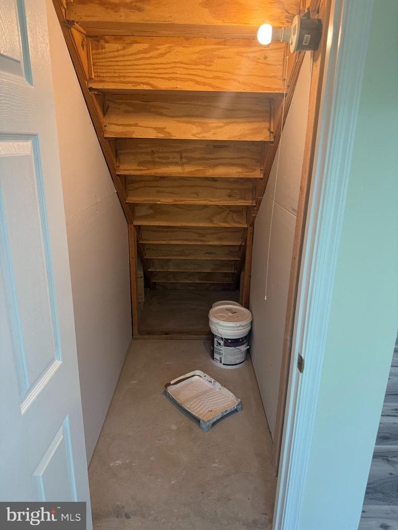 5404 Lakevale Terrace photo 48