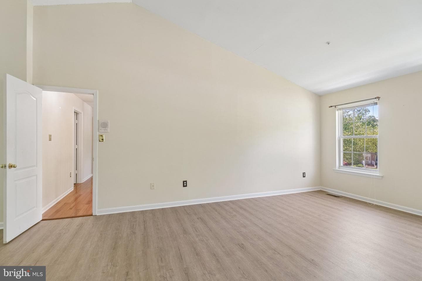 9712 Thornville Drive photo 38