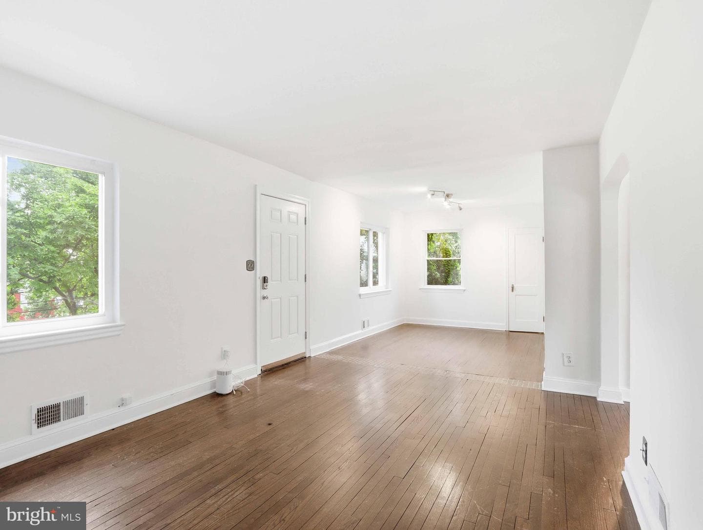 5507 Gallatin Street photo 9