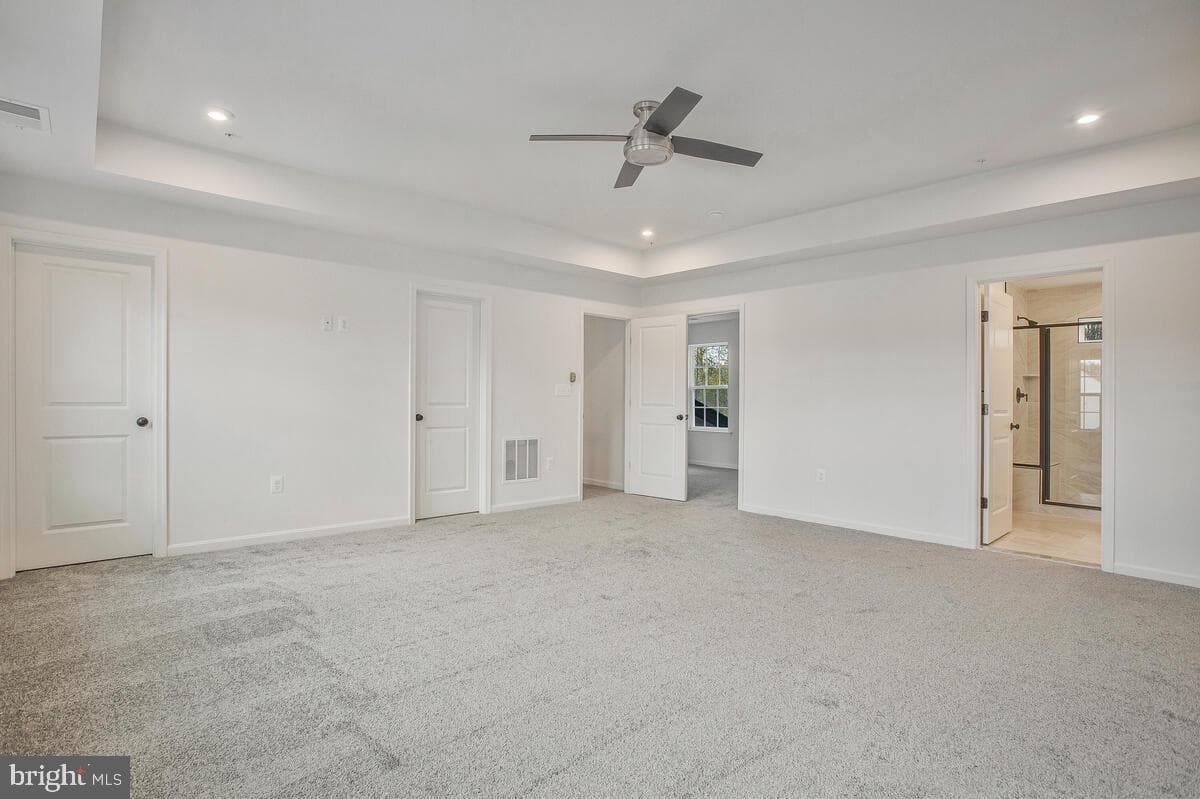 6511 Suitland Road photo 13