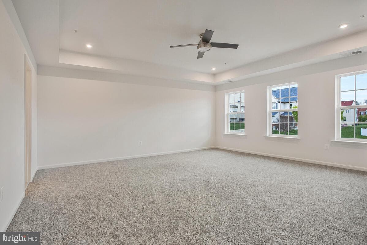 6511 Suitland Road photo 15