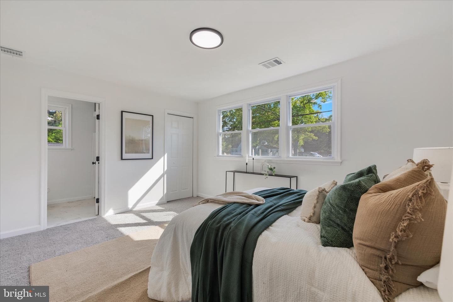 6810 Surratts Road photo 13