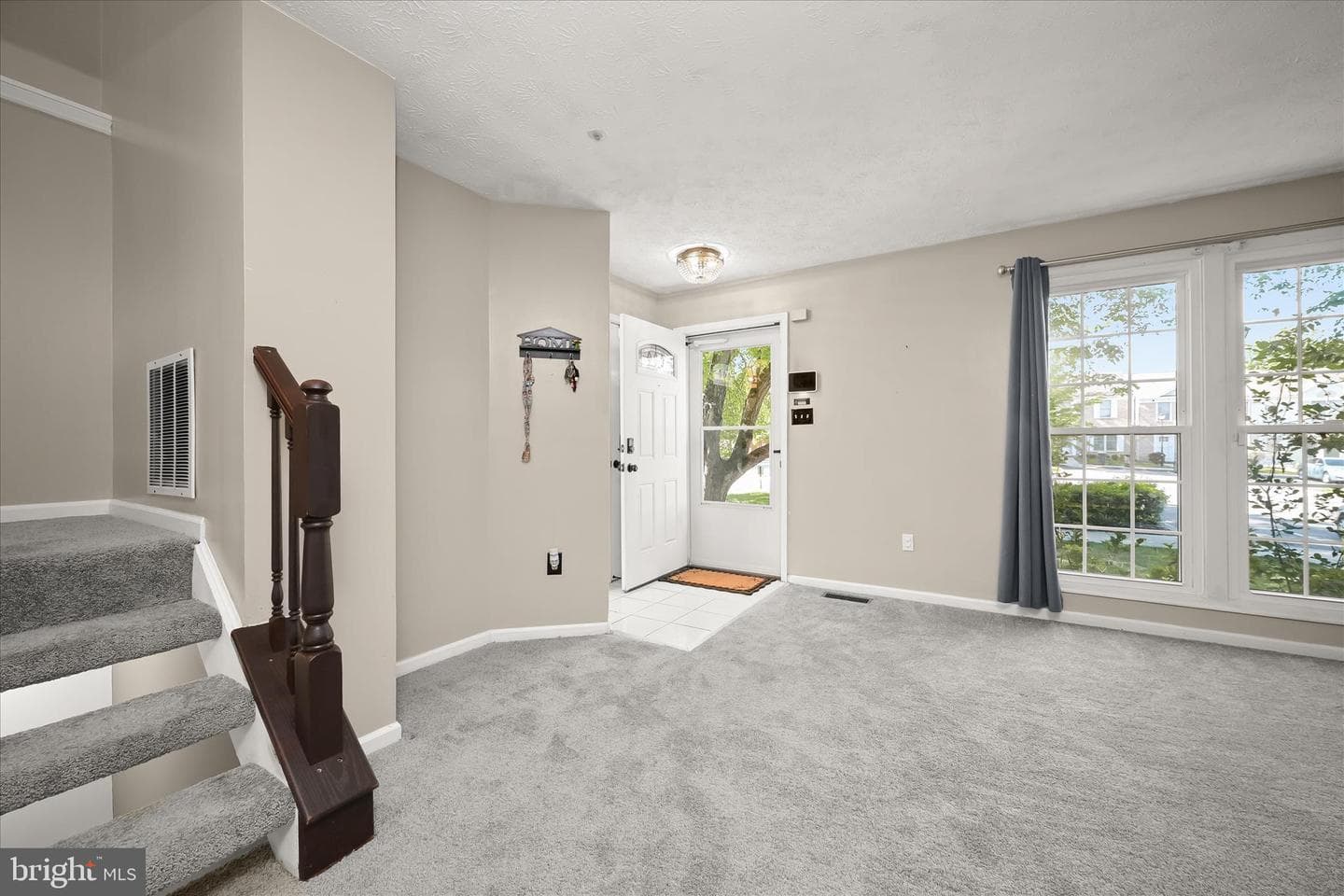 12630 Wrightwood Court photo 5