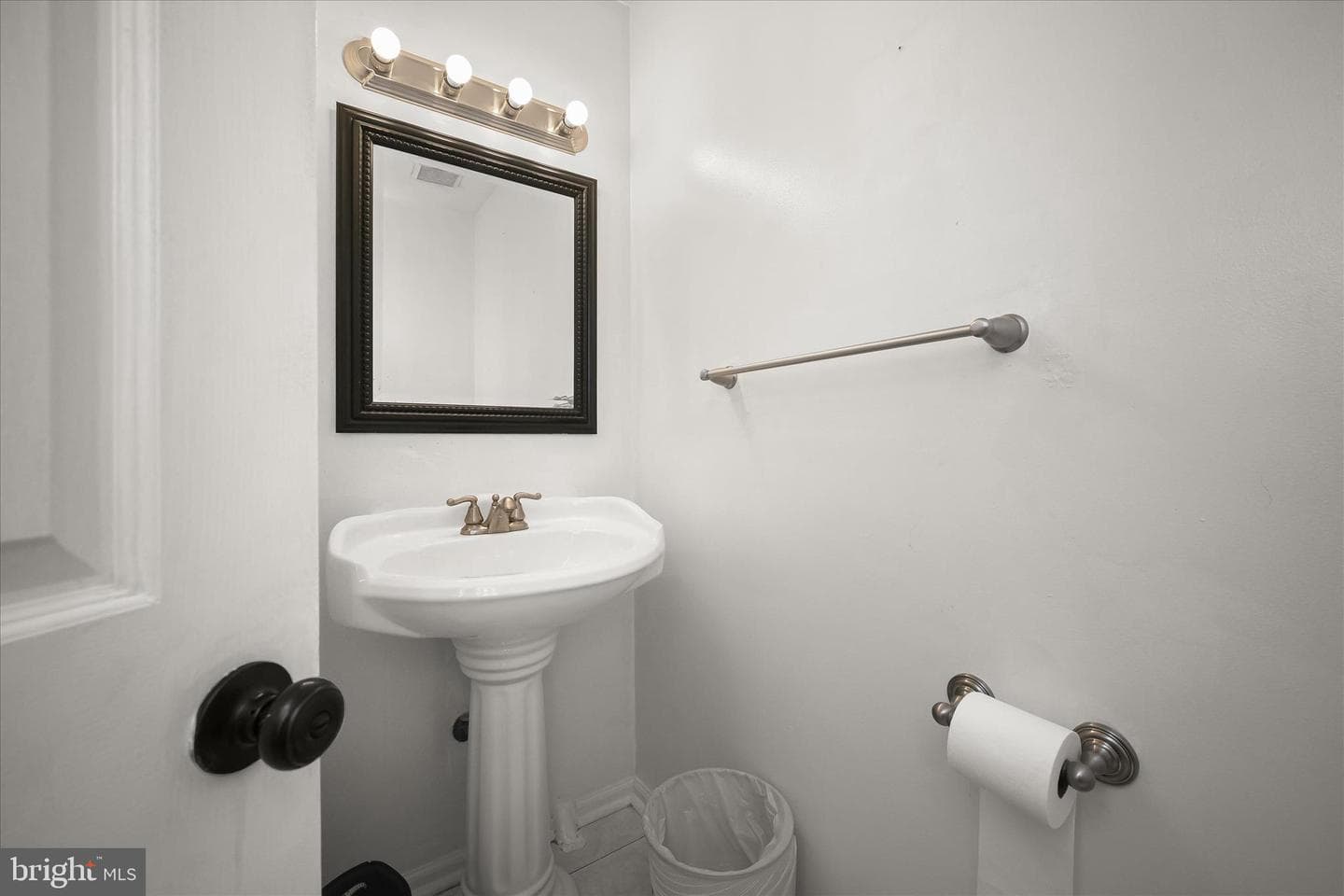 12630 Wrightwood Court photo 7