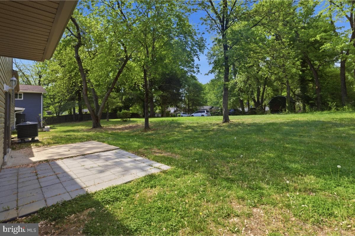 1501 Taylor Avenue photo 6
