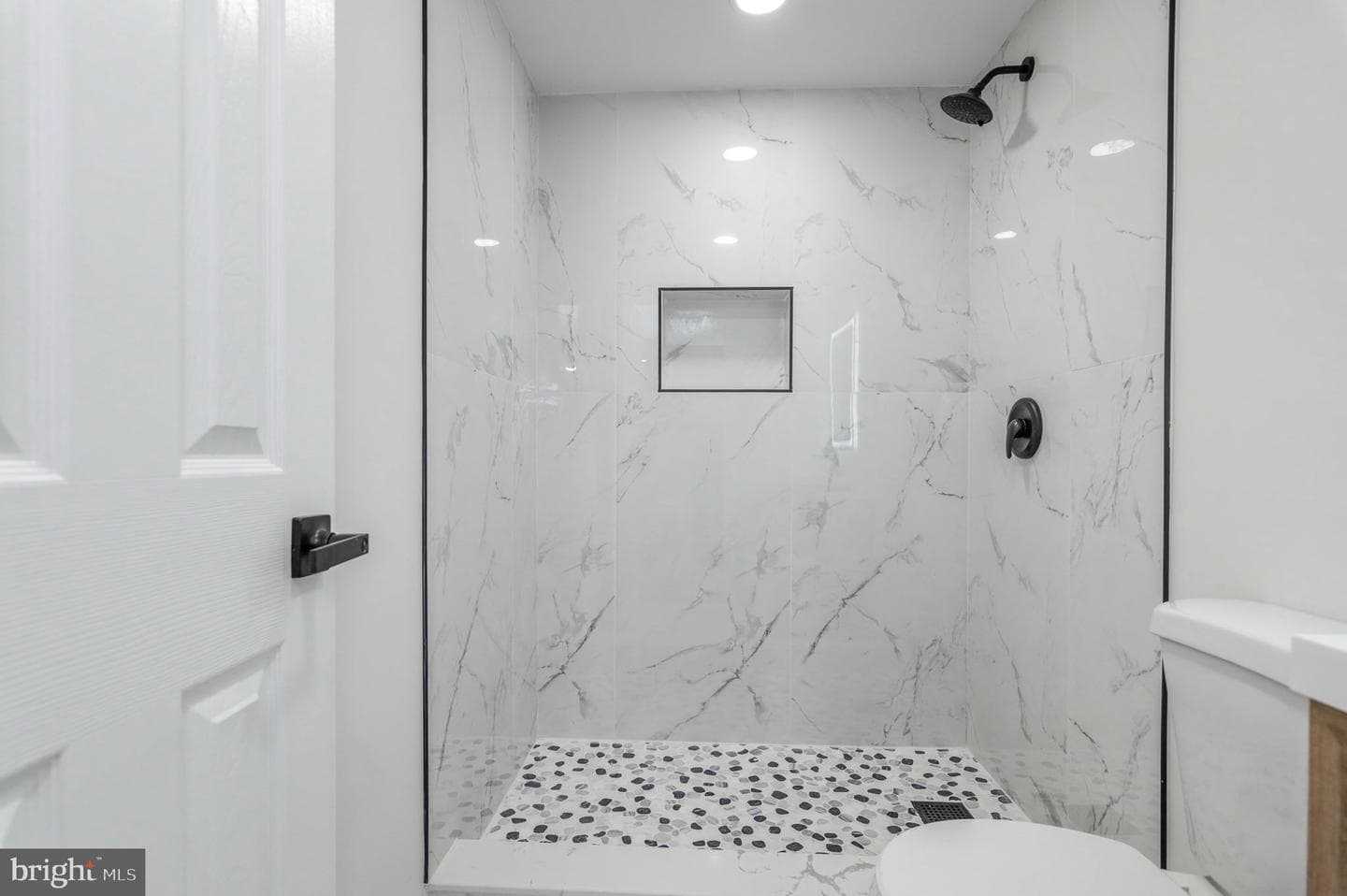 10906 Bennington Drive photo 38