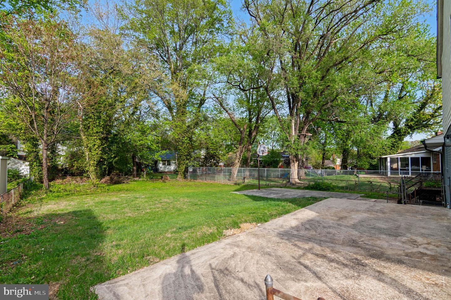 10906 Bennington Drive photo 48