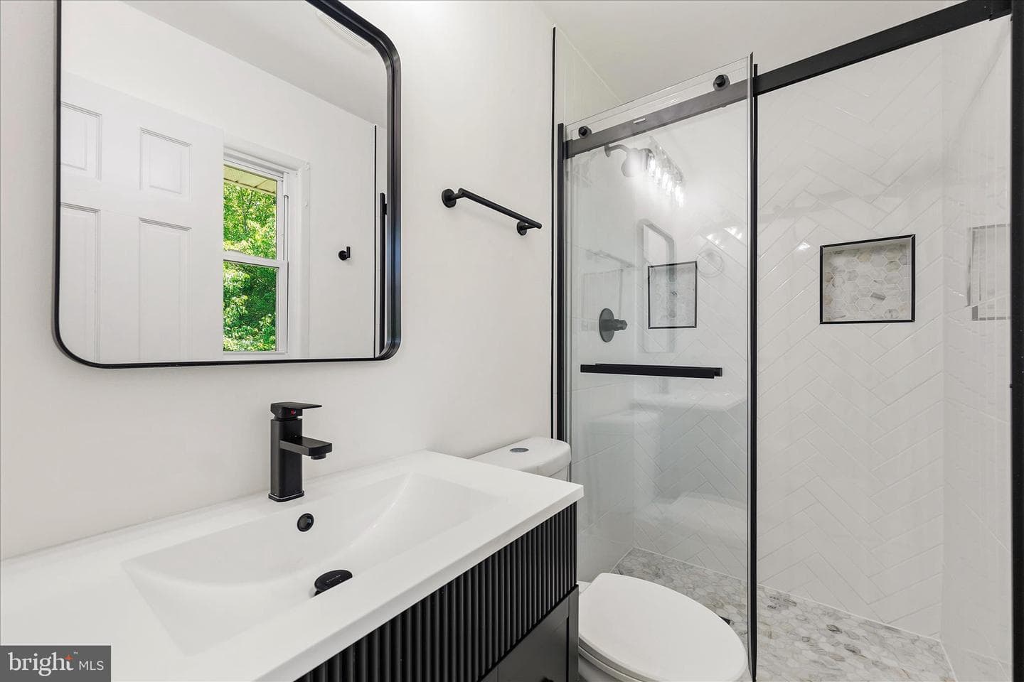 13102 Wellford Drive photo 24