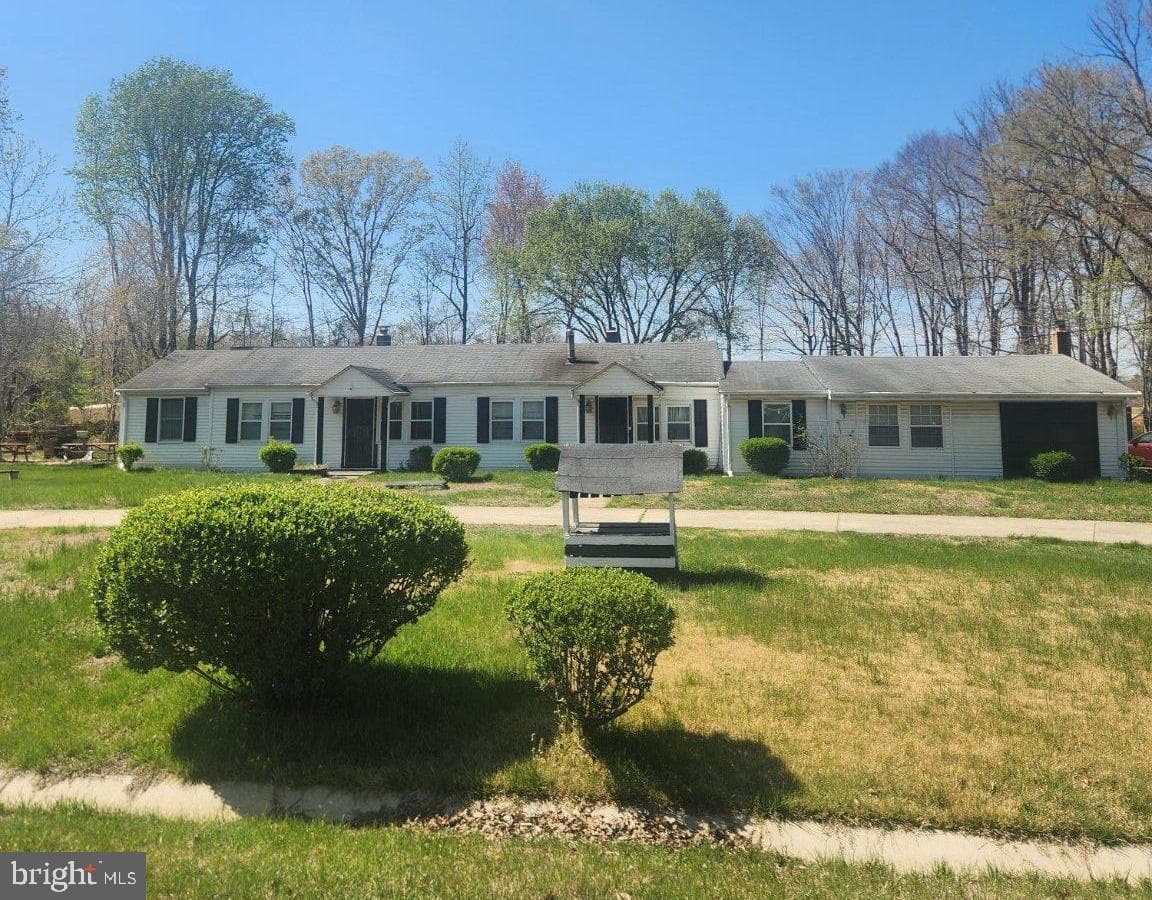 13621 Tower Road photo 4