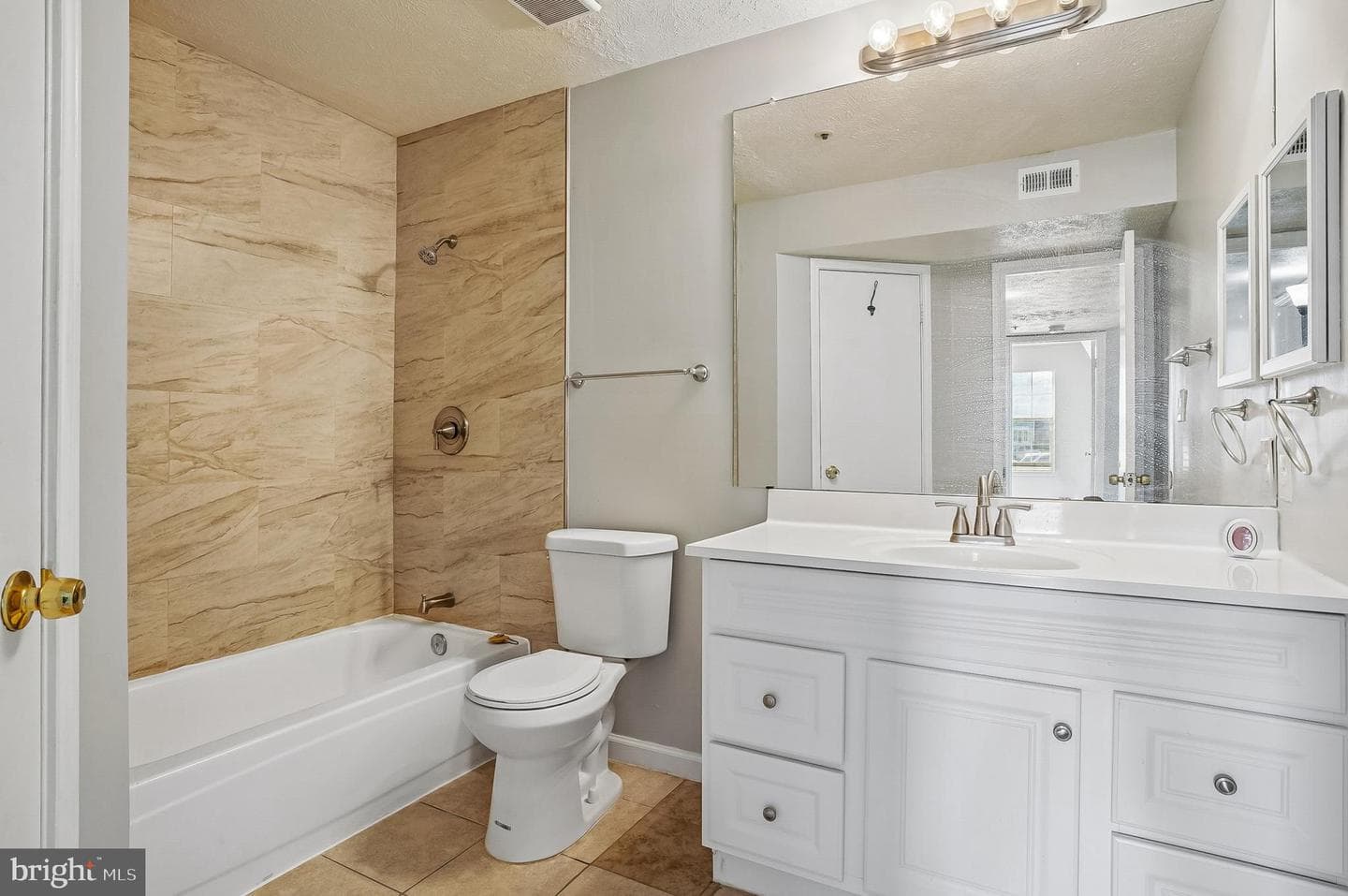 13424 Lord Dunbore Place #2-4 photo 31