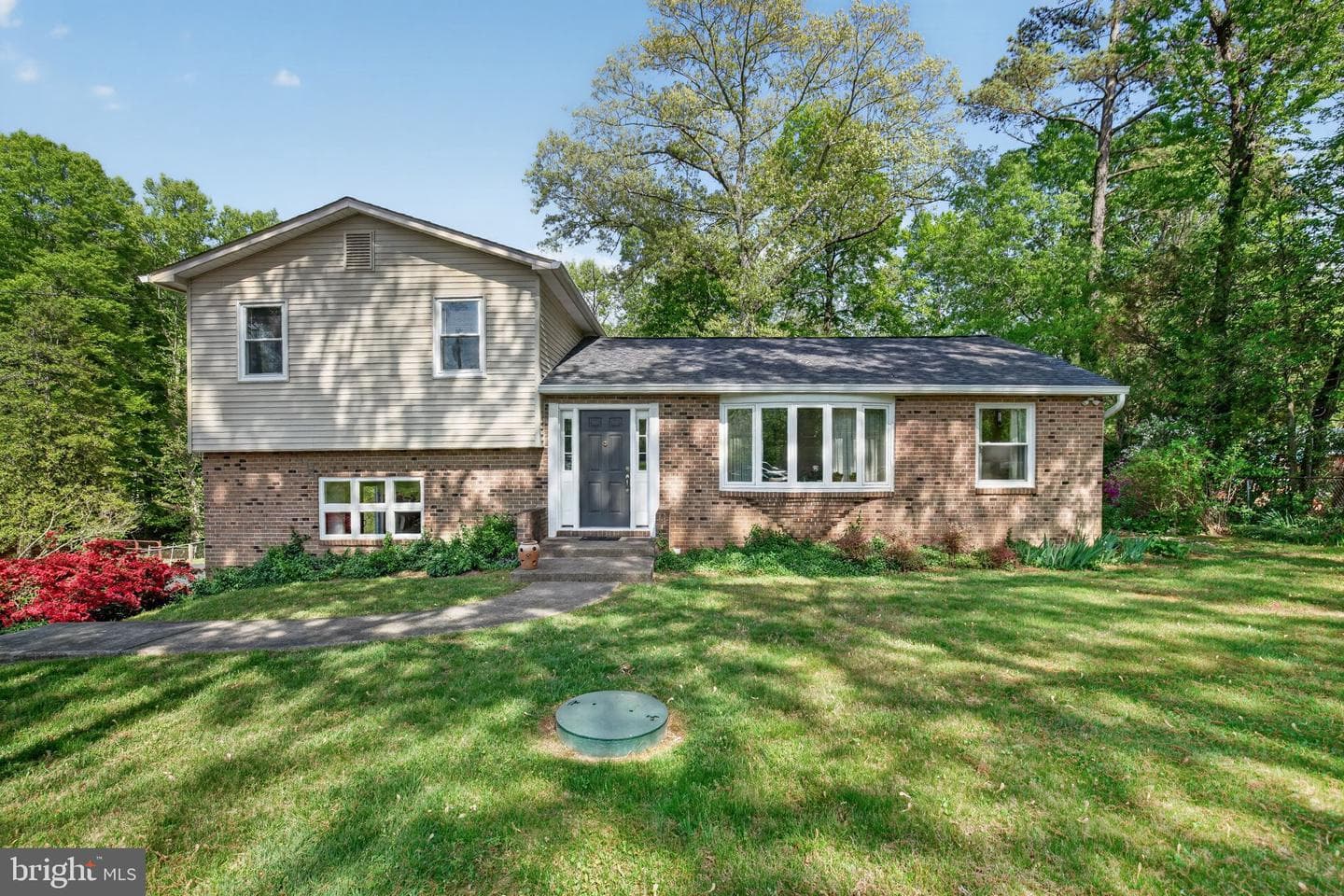 14004 S Springfield Road photo 1