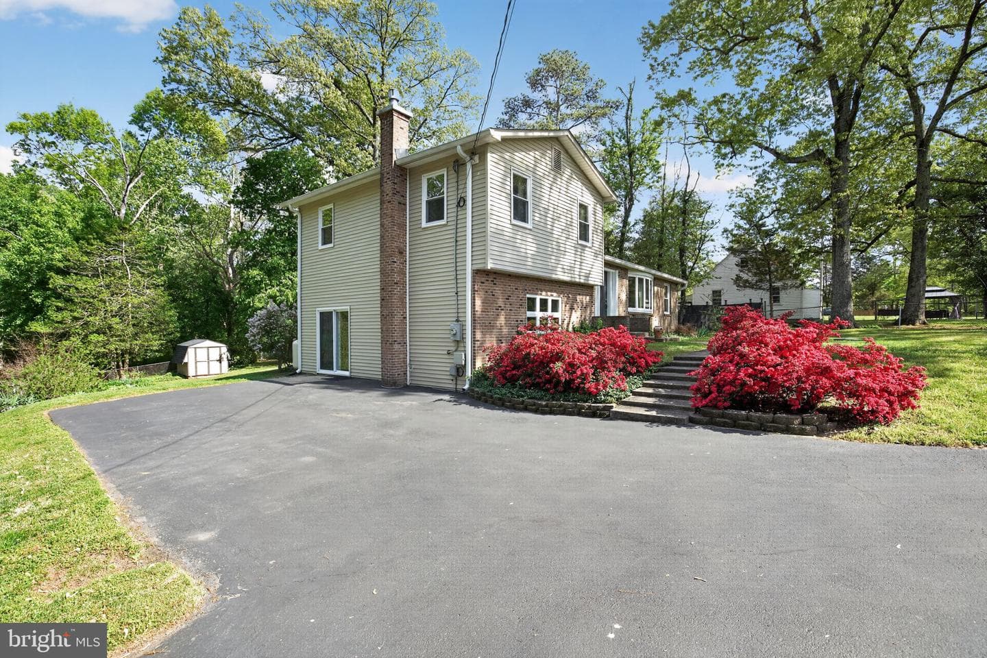 14004 S Springfield Road photo 4
