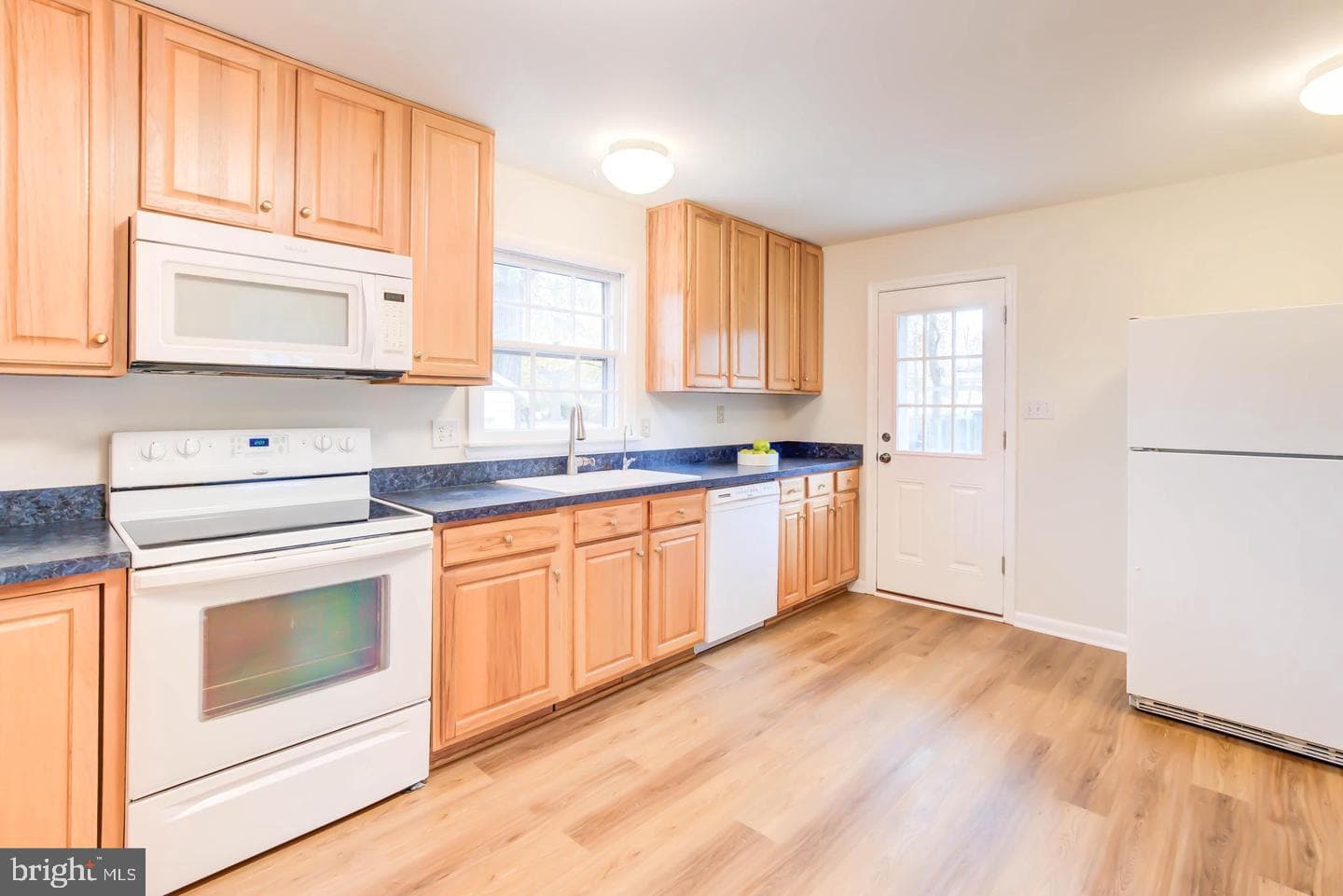 11207 Emack Road photo 15