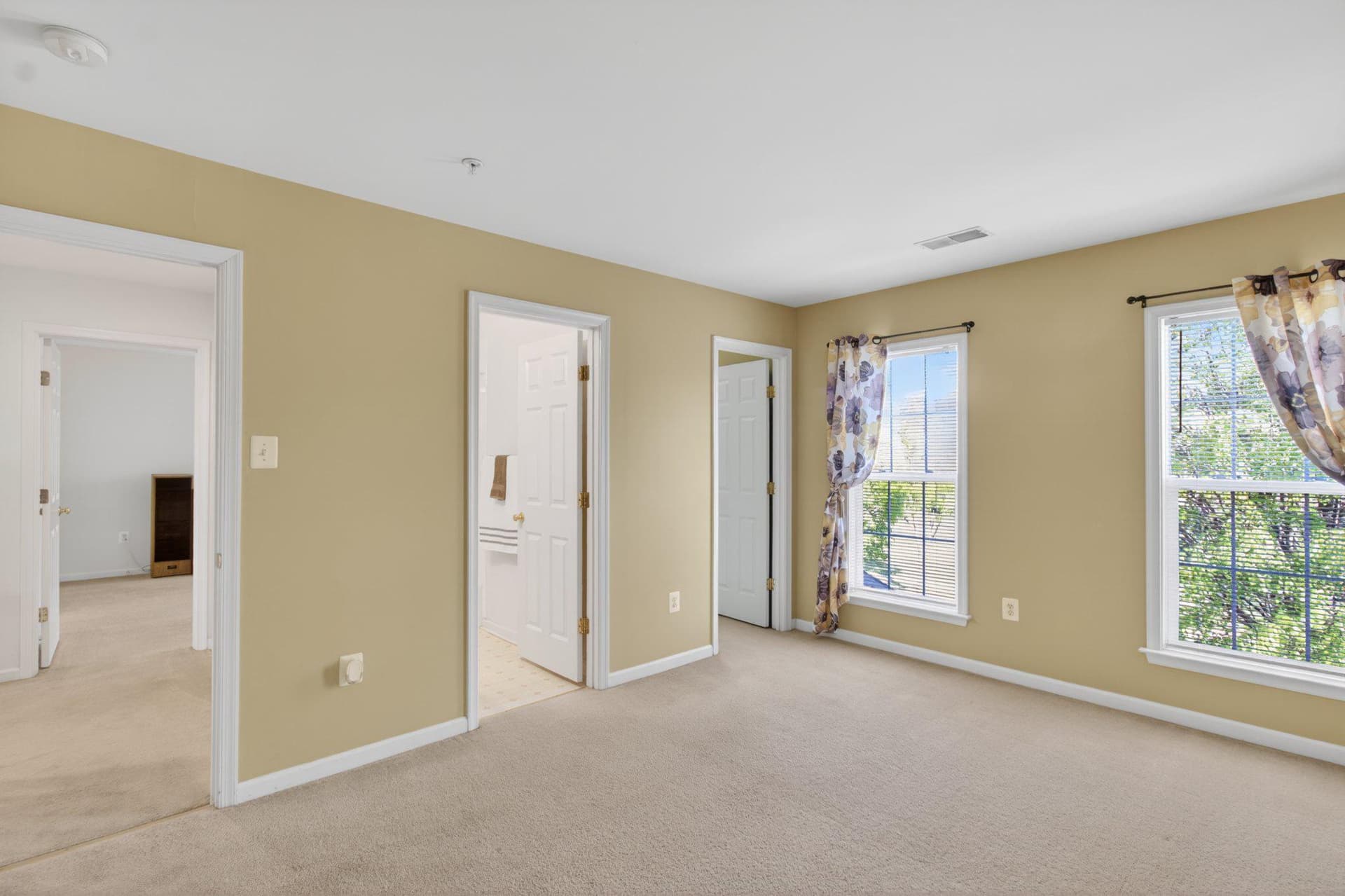 14305 Lightfoot Street photo 40