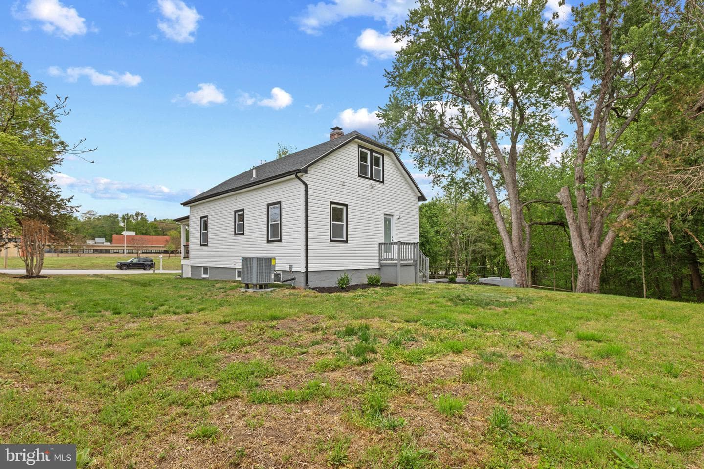 7815 Croom Road photo 35