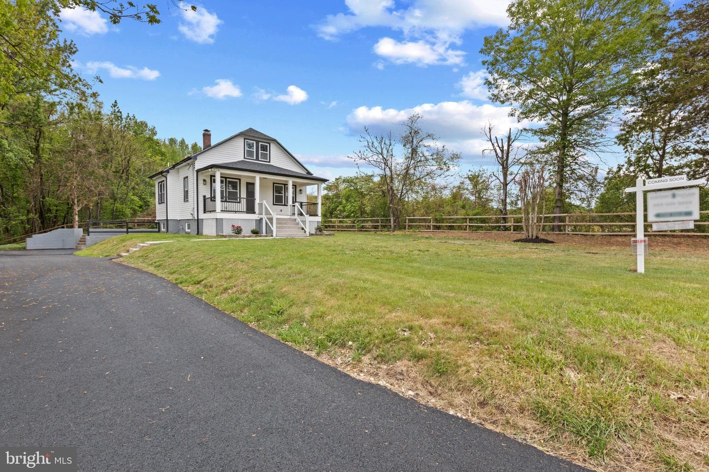 7815 Croom Road photo 4