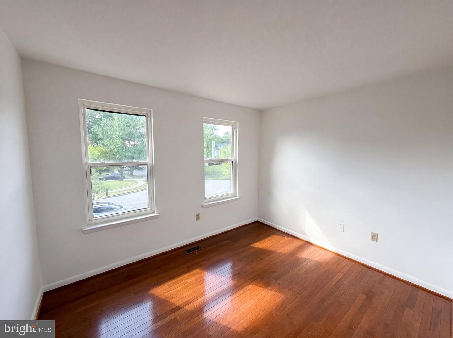 12708 Lampton Lane photo 8