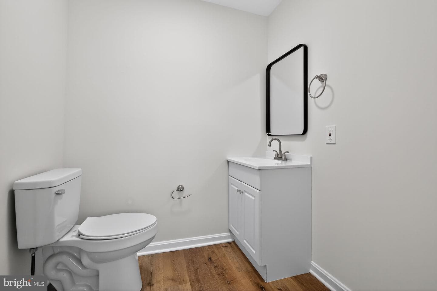 4508 Yates Road photo 18