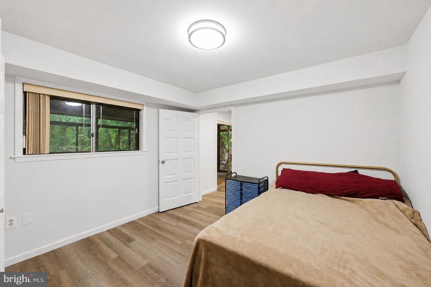 511 Holly Road photo 18