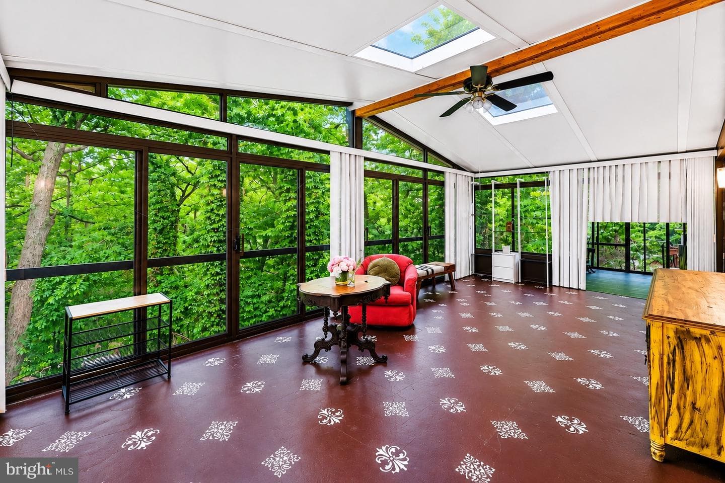 511 Holly Road photo 29