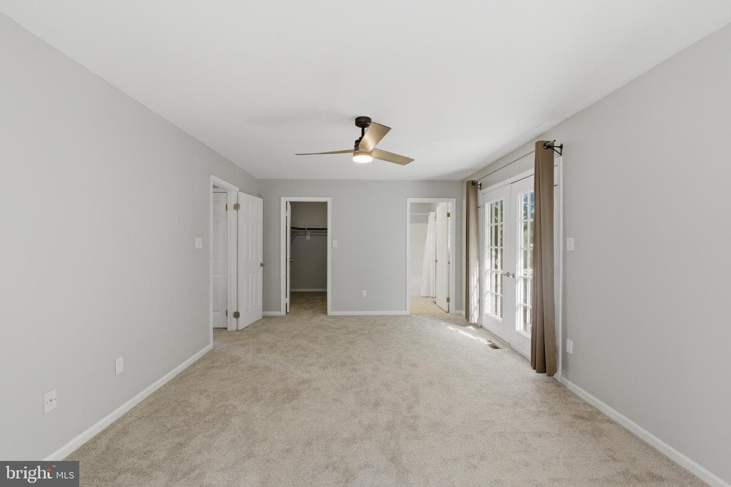 13601 Pendleton Street photo 21
