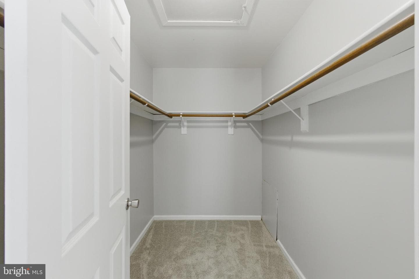 13601 Pendleton Street photo 23