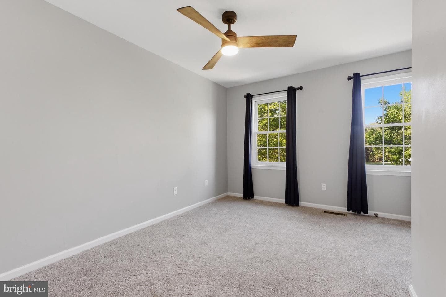 13601 Pendleton Street photo 28