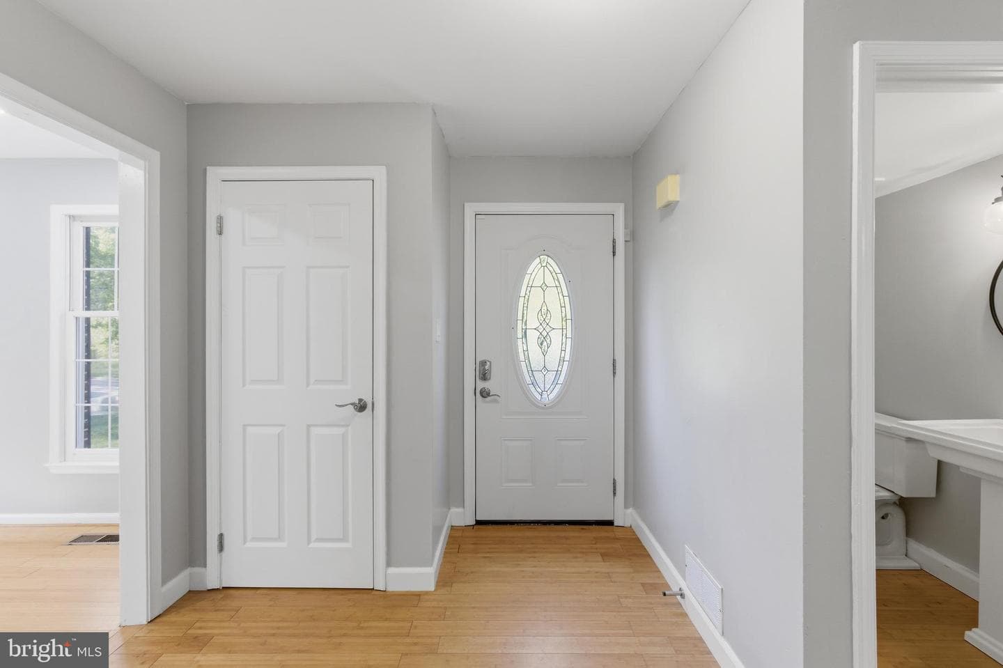 13601 Pendleton Street photo 6