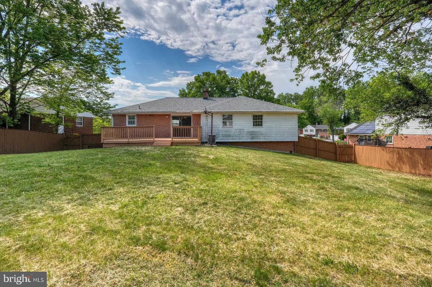 4 Thurston Drive photo 36