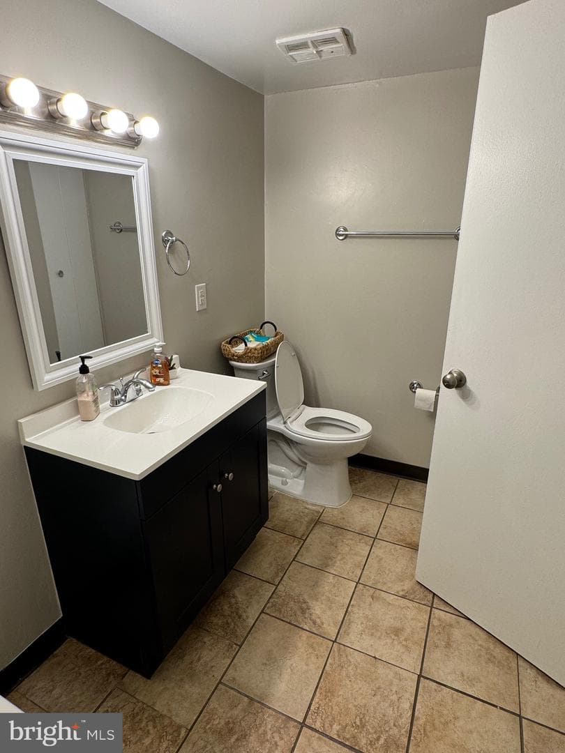 10107 Prince Place #103-9b photo 9