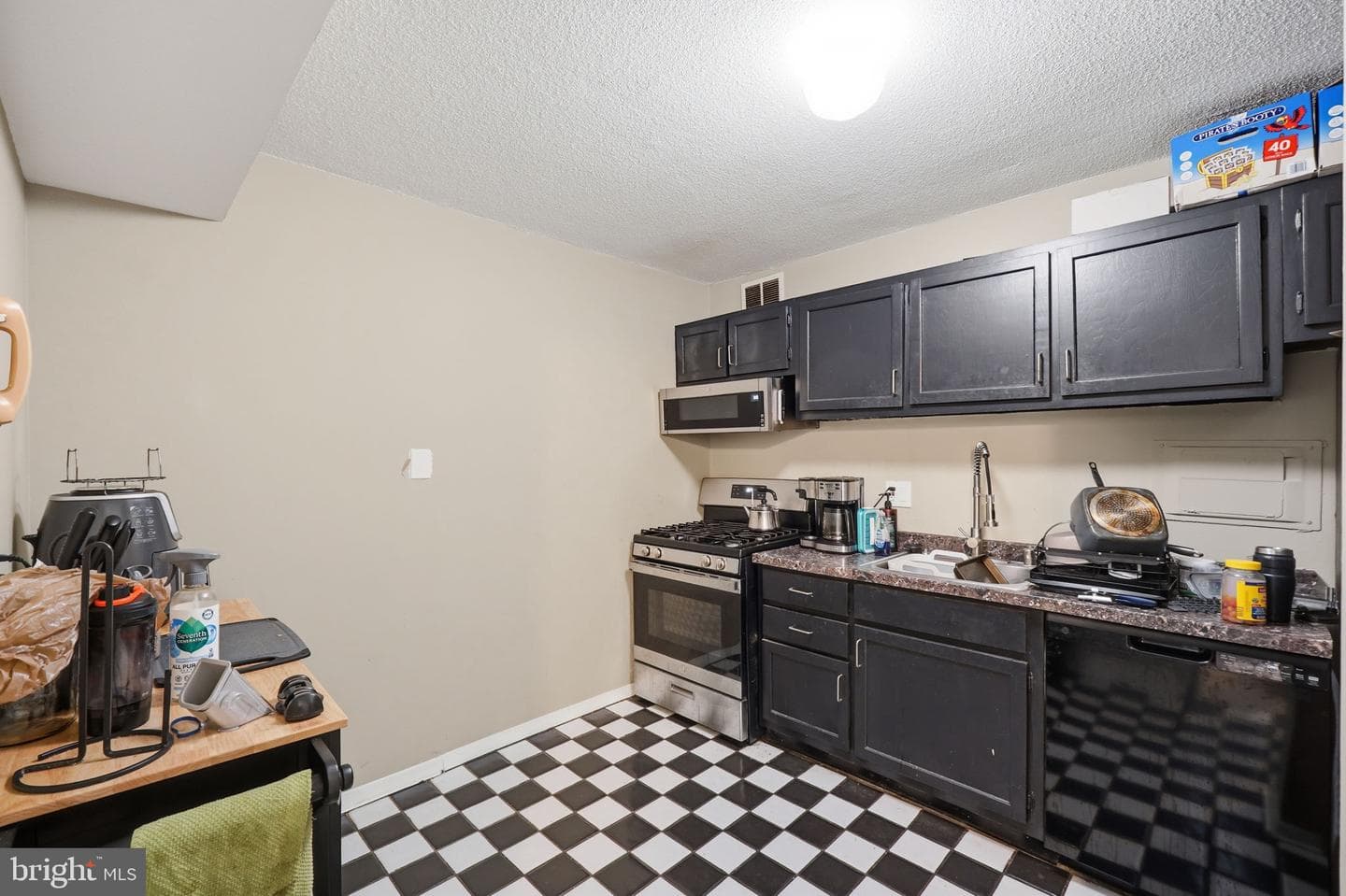 1836 Metzerott Road #904 photo 7