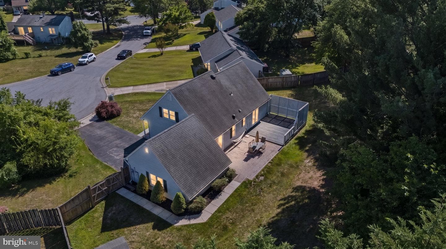 3906 Norwalk Place photo 2