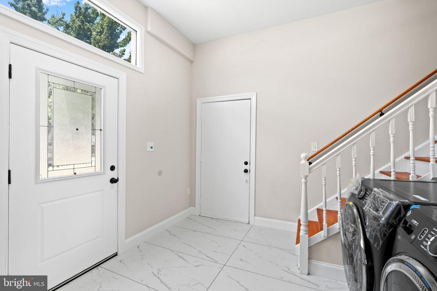 5809 Burgundy Street photo 5