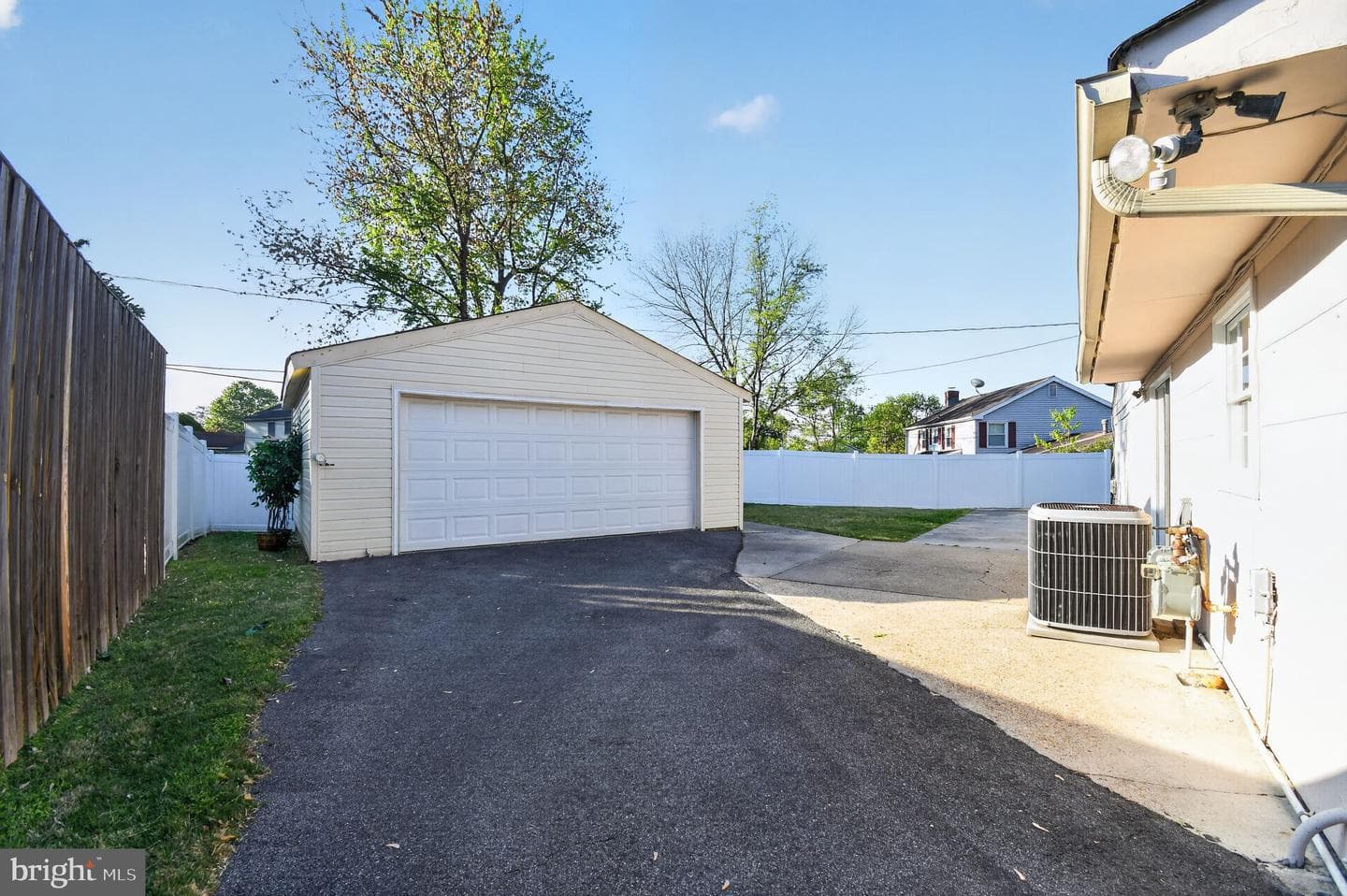 2717 Felter Lane photo 32