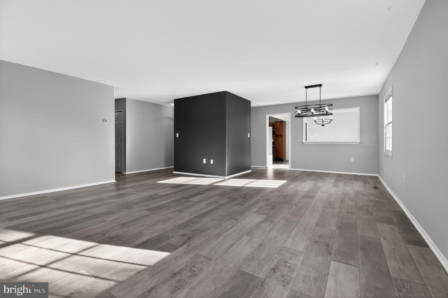 2717 Felter Lane photo 5