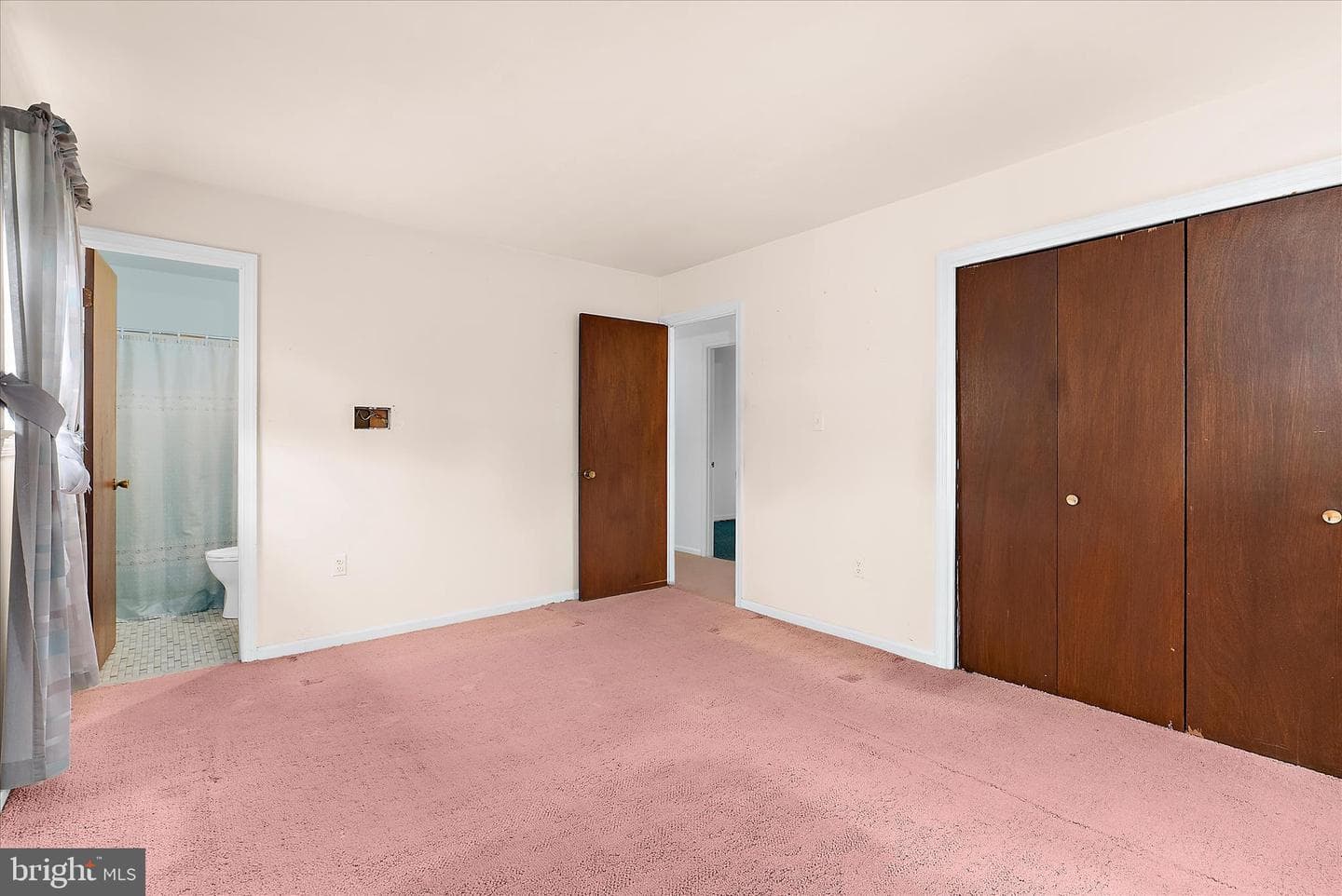 7708 Gambier Drive photo 16