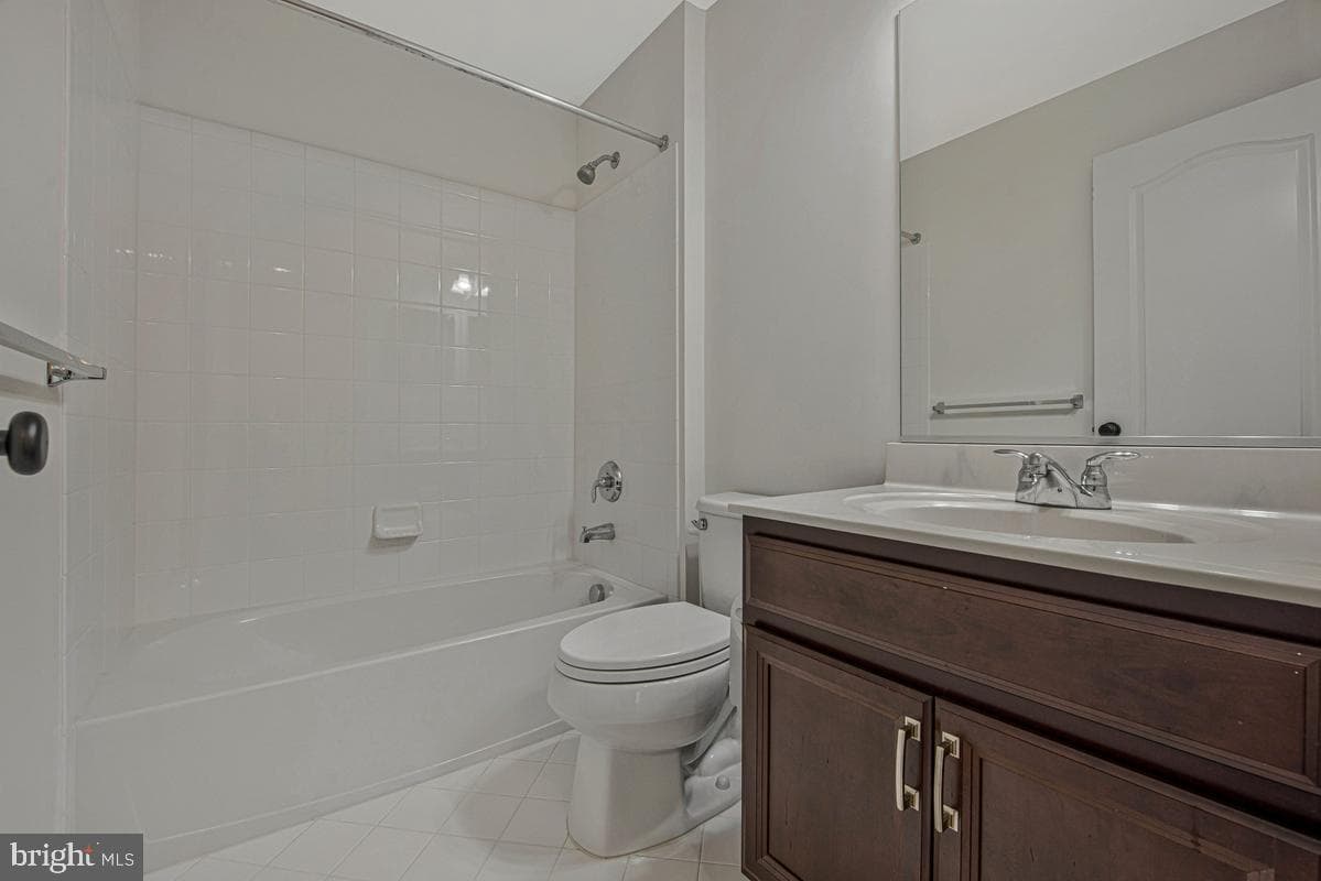 4507 Thoroughbred Drive photo 25
