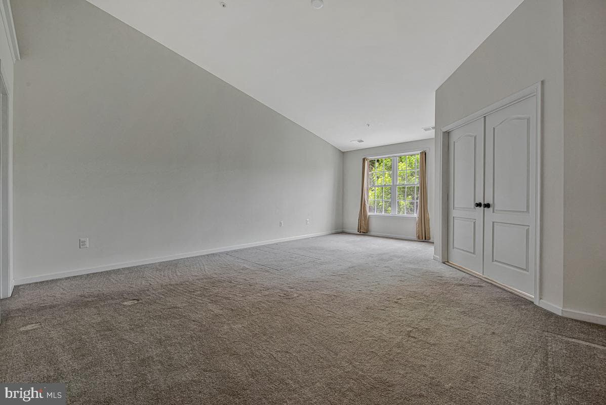 4507 Thoroughbred Drive photo 26