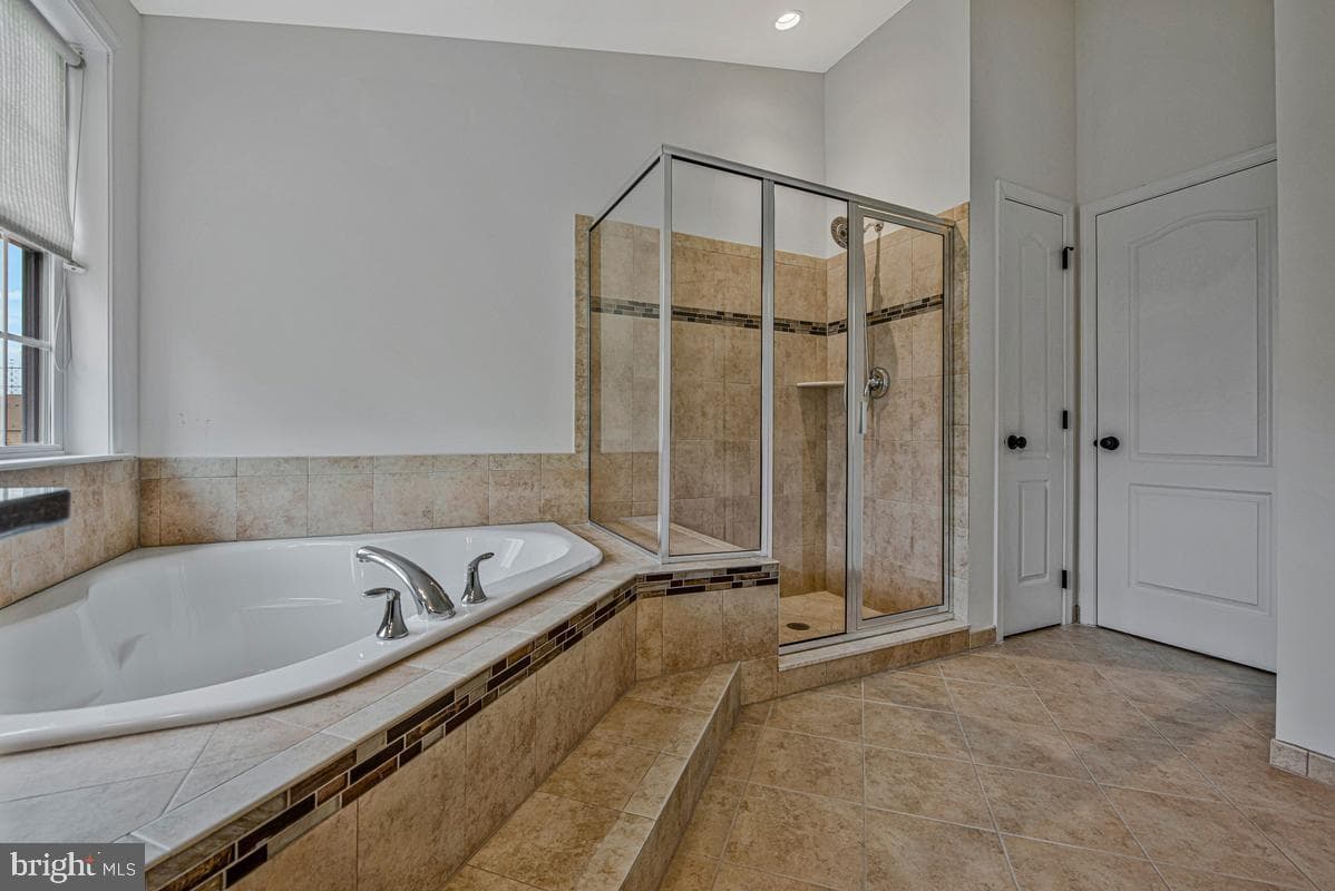 4507 Thoroughbred Drive photo 30