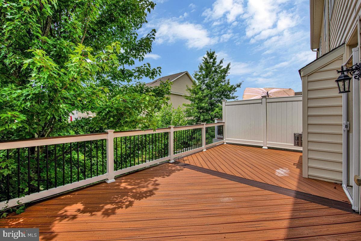 4507 Thoroughbred Drive photo 40