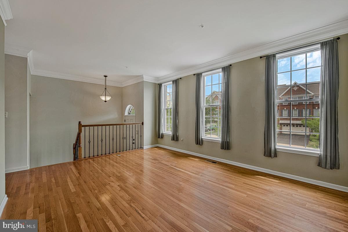 4507 Thoroughbred Drive photo 7