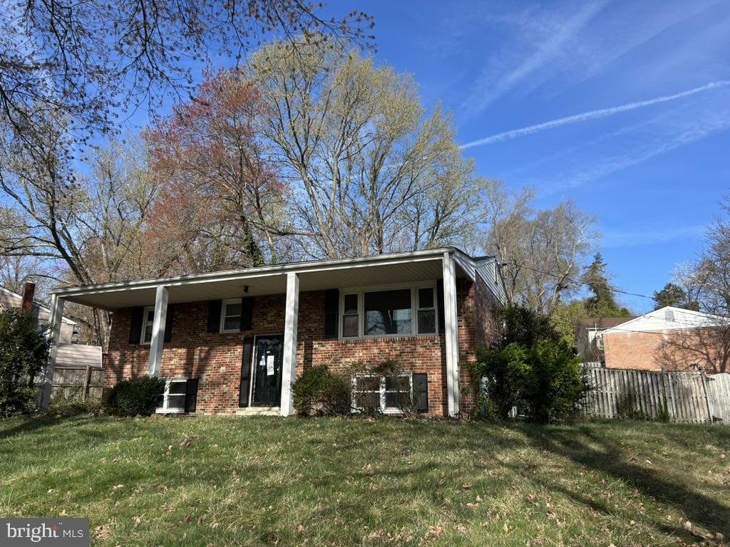 1506 Stirling Court photo 11