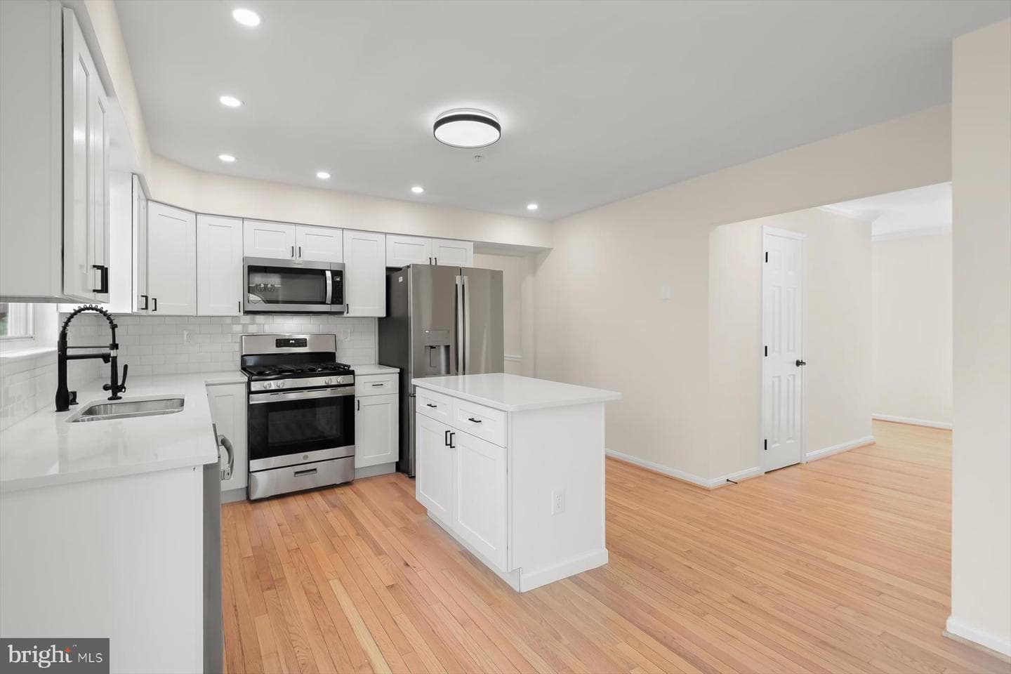 16212 Marsham Drive photo 17