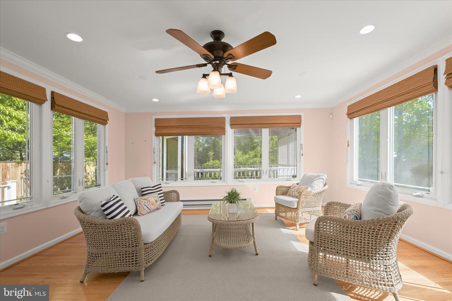 16105 Kent Road photo 18