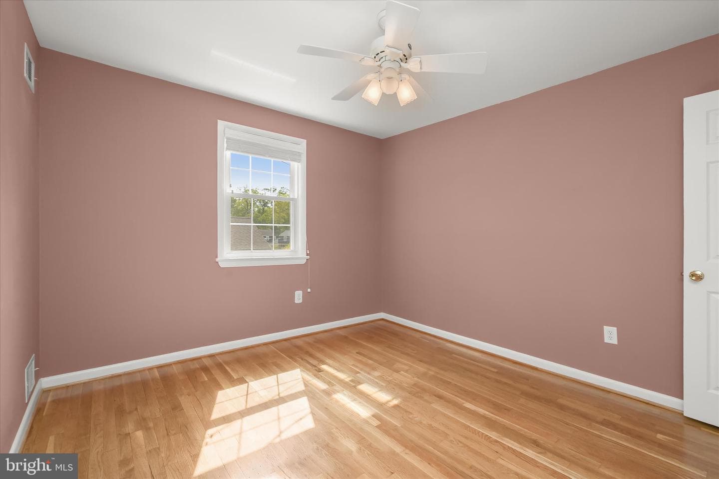 16105 Kent Road photo 40