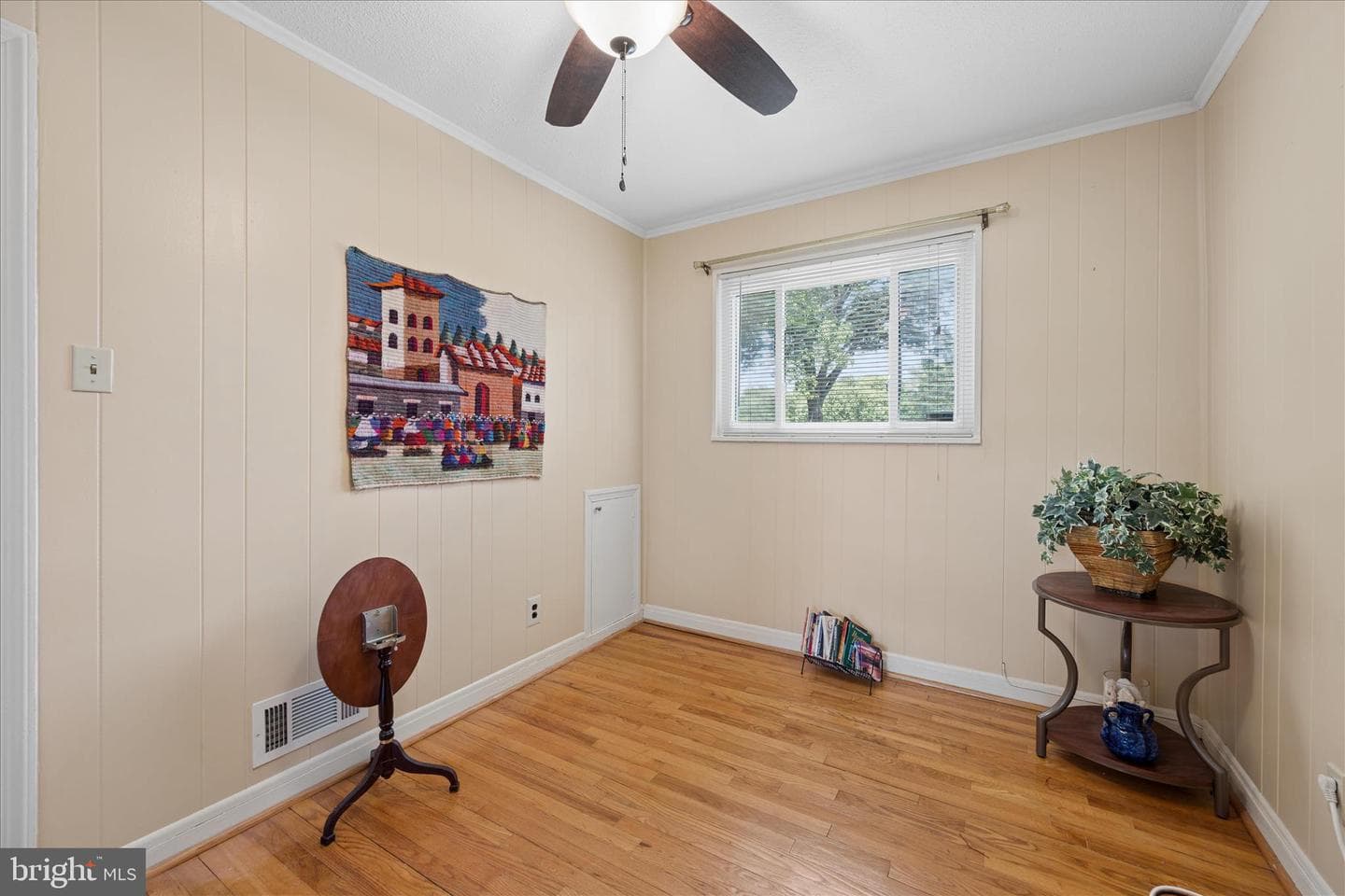 6803 Adelphi Road photo 38