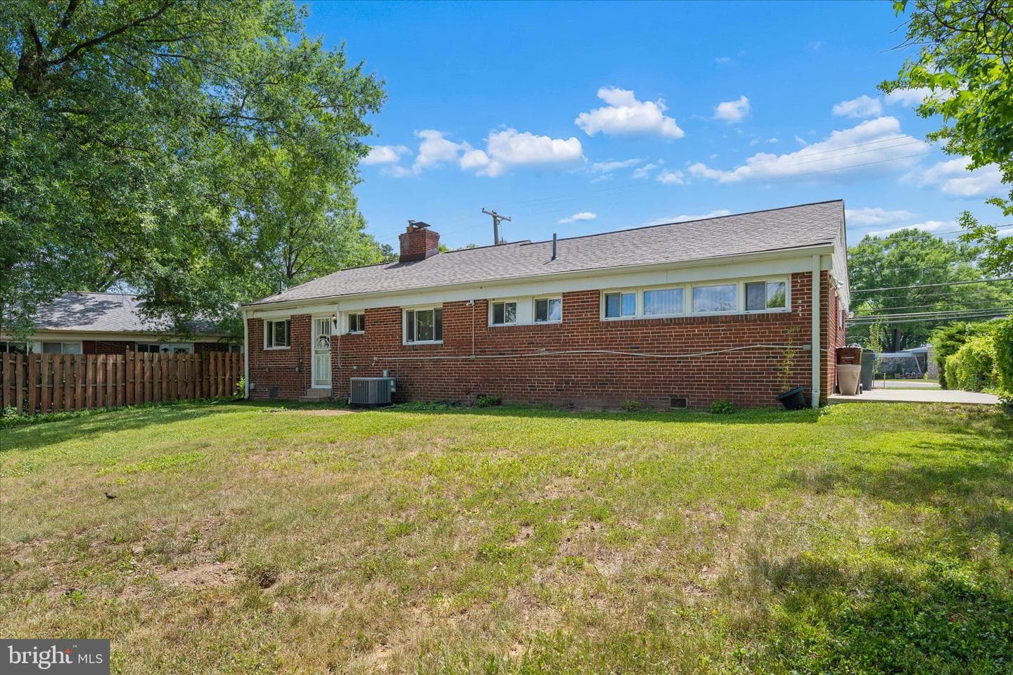 6803 Adelphi Road photo 41