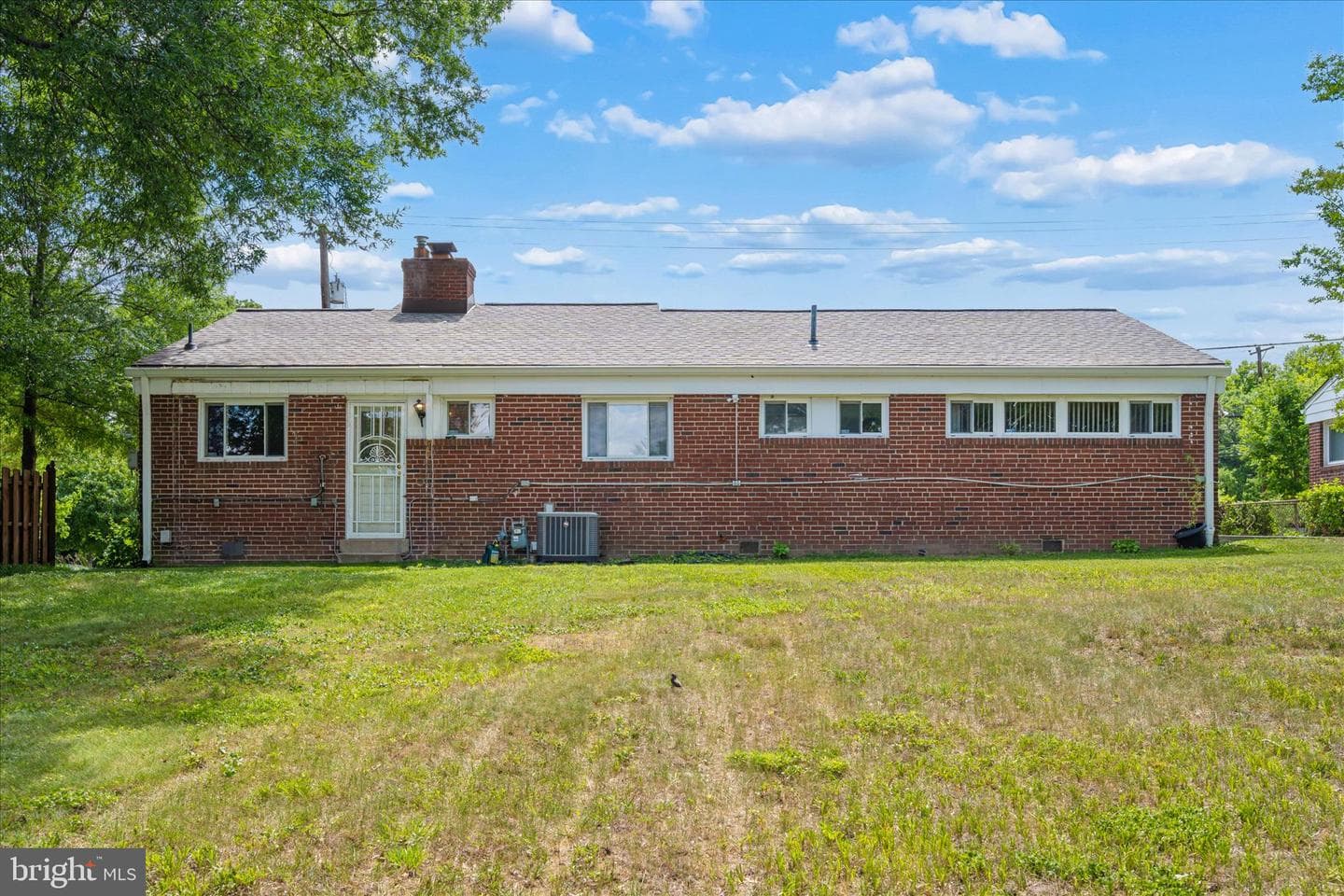 6803 Adelphi Road photo 46