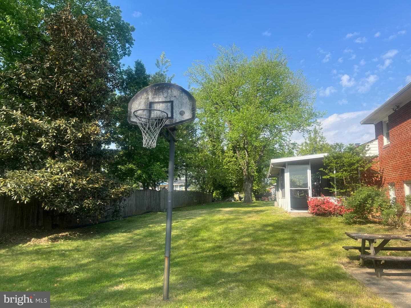 6003 Bedford Lane photo 17